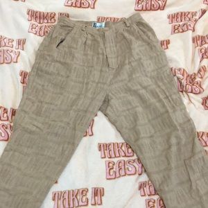 Size L slacks